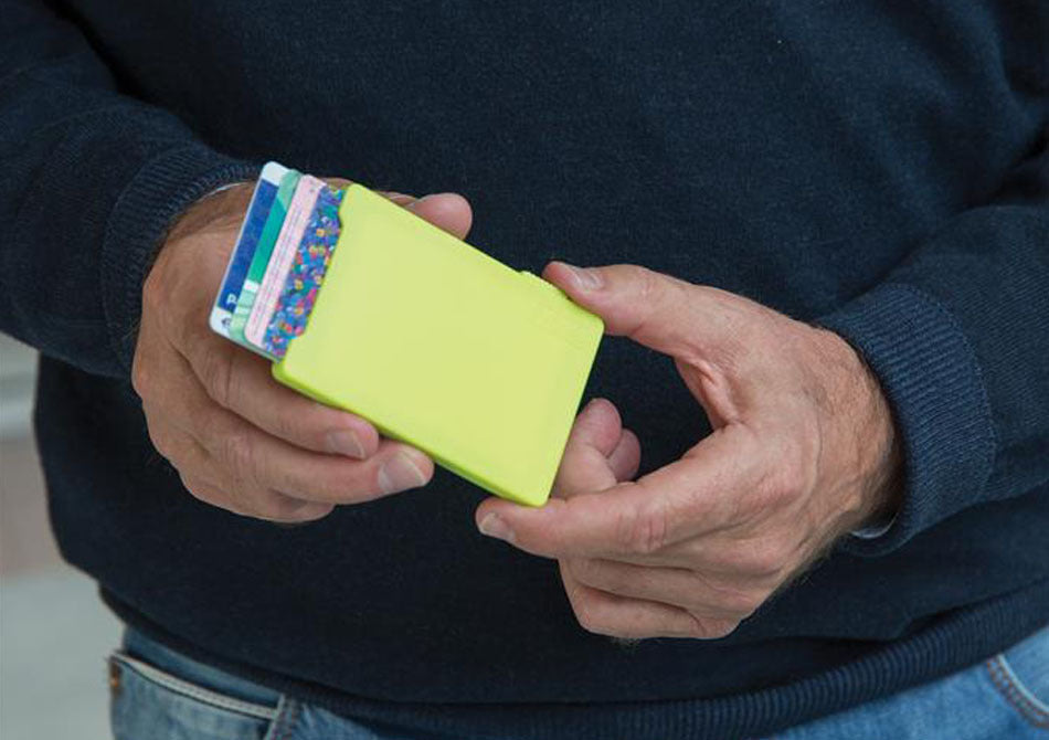 Cardholder multiplu RFID