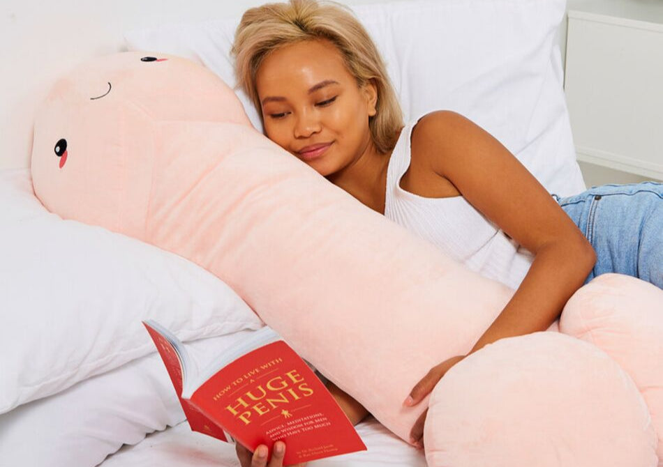 Perna P..ierre Gigantul -- nude