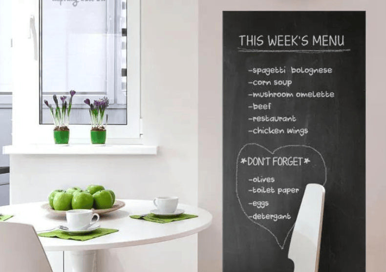 Sticker tapet tabla de scris -- Organizeaza-ti timpul ca la scoala!