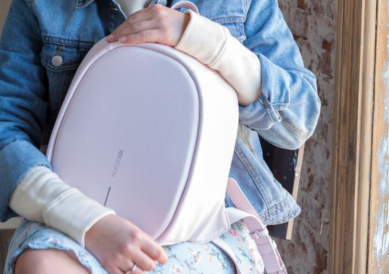 Elle fashion -- Pink