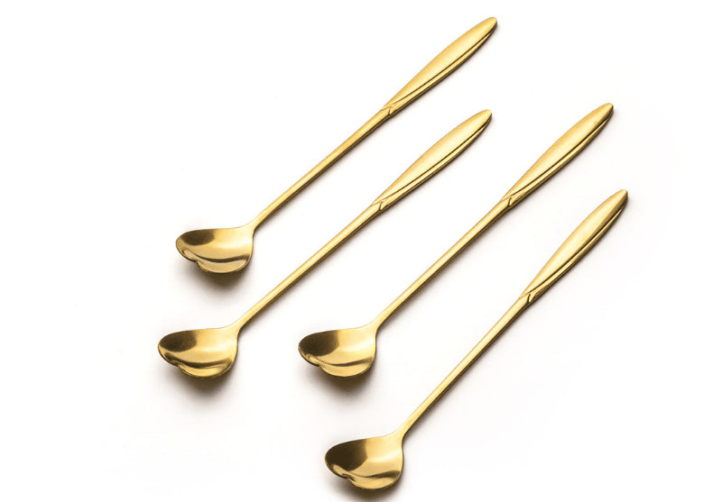 Set 4 Lingurite lungi inima