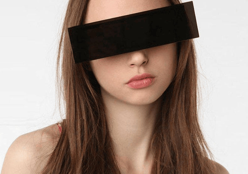 Cenzurat Black bar glasses