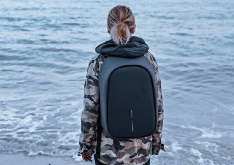 Bobby Hero regular -- rucsac anti-furt smart
