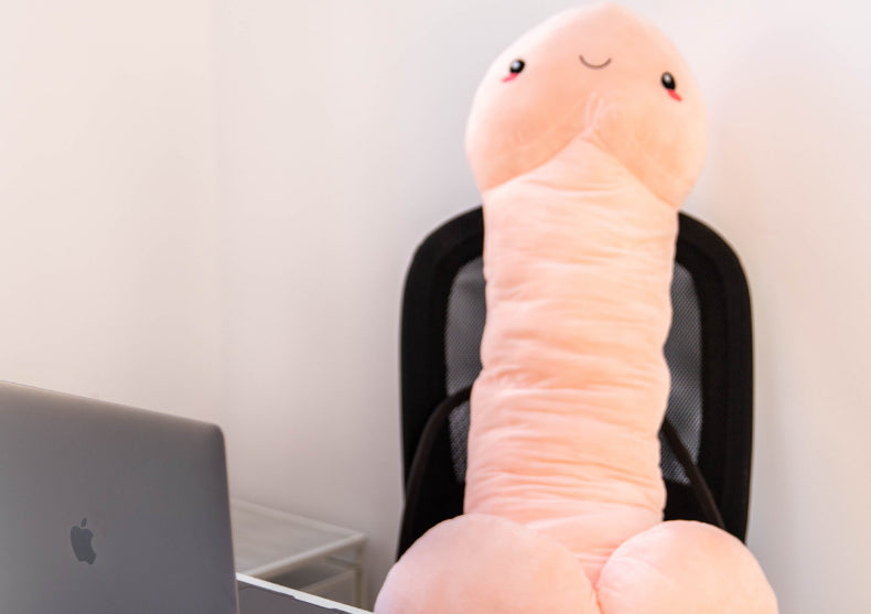 Perna P..ierre Gigantul -- nude