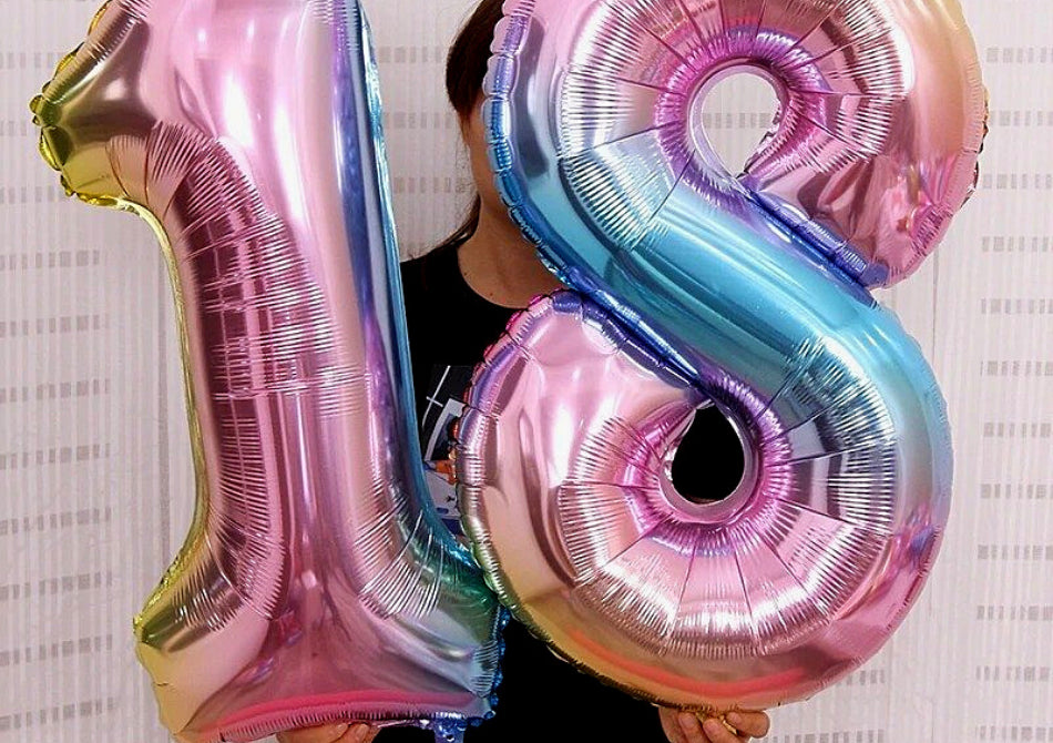 balon-numere-culori-curcubeu-zile-de-nastere-si-alte-aniversari-smuff-2