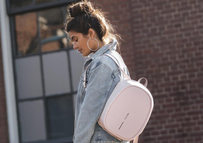 Elle fashion -- Pink