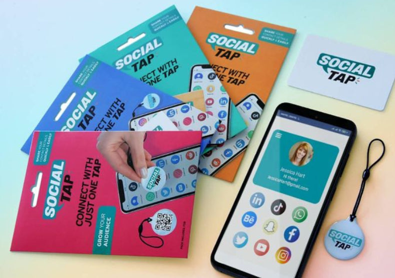 Social Tap - Card alb