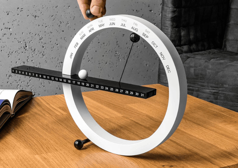 Calendar magnetic