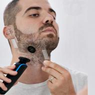 Sablon pentru barba -- Gata cu banii cheltuiti pe frizerie!