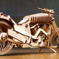 Motocicleta VM-02 -- Ride, baby, ride!