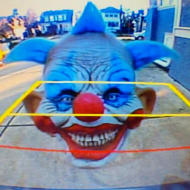 Farsa camera Scary Clown -- aplica pe camera