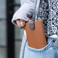 DAX I Cardholder Piele – Regandeste-ti si minimizeaza-ti portofelul