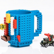 Cana LEGO -- in fiecare dimineata, o alta constructie