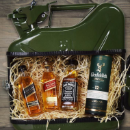 Mini Whiskey Bar Jerrycan -- Un cadou legendar!